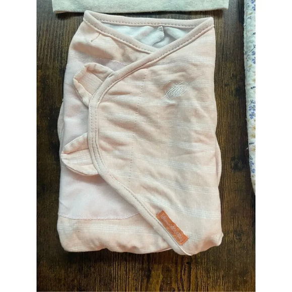 3 pcs babygirl sleepwear size 6-9 months - Picture 2 of 14